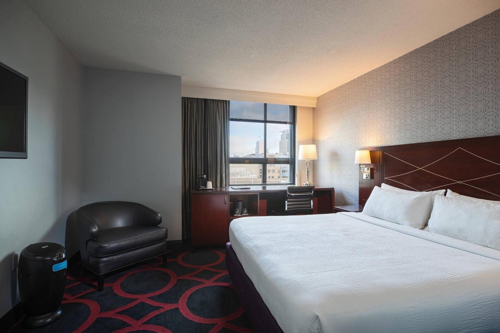 Отель Courtyard By Marriott Boston Downtown Экстерьер фото