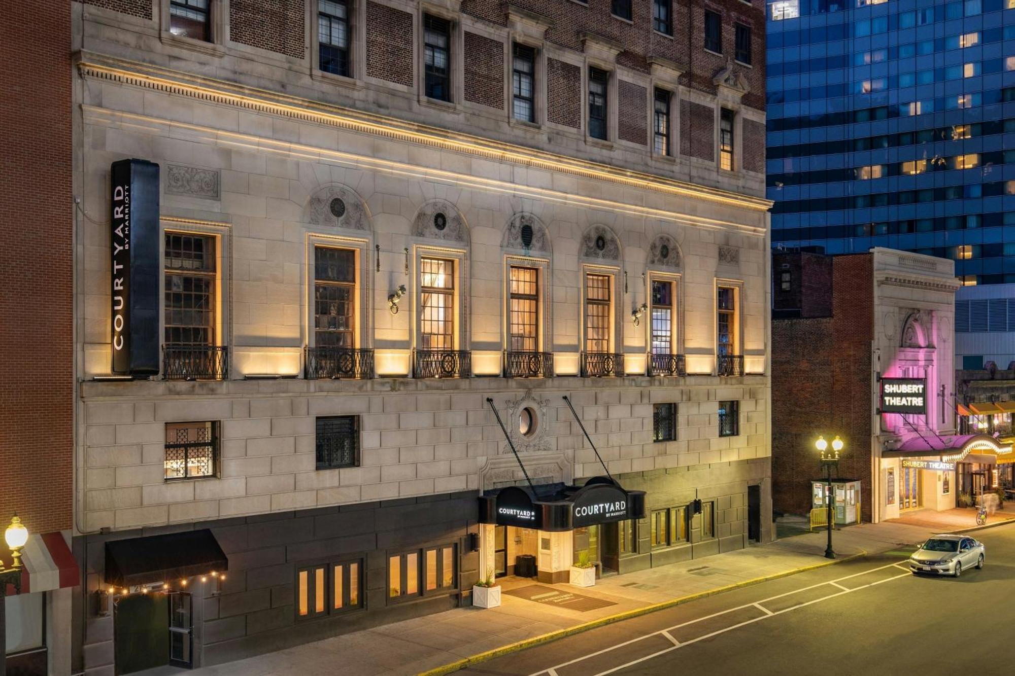 Отель Courtyard By Marriott Boston Downtown Экстерьер фото