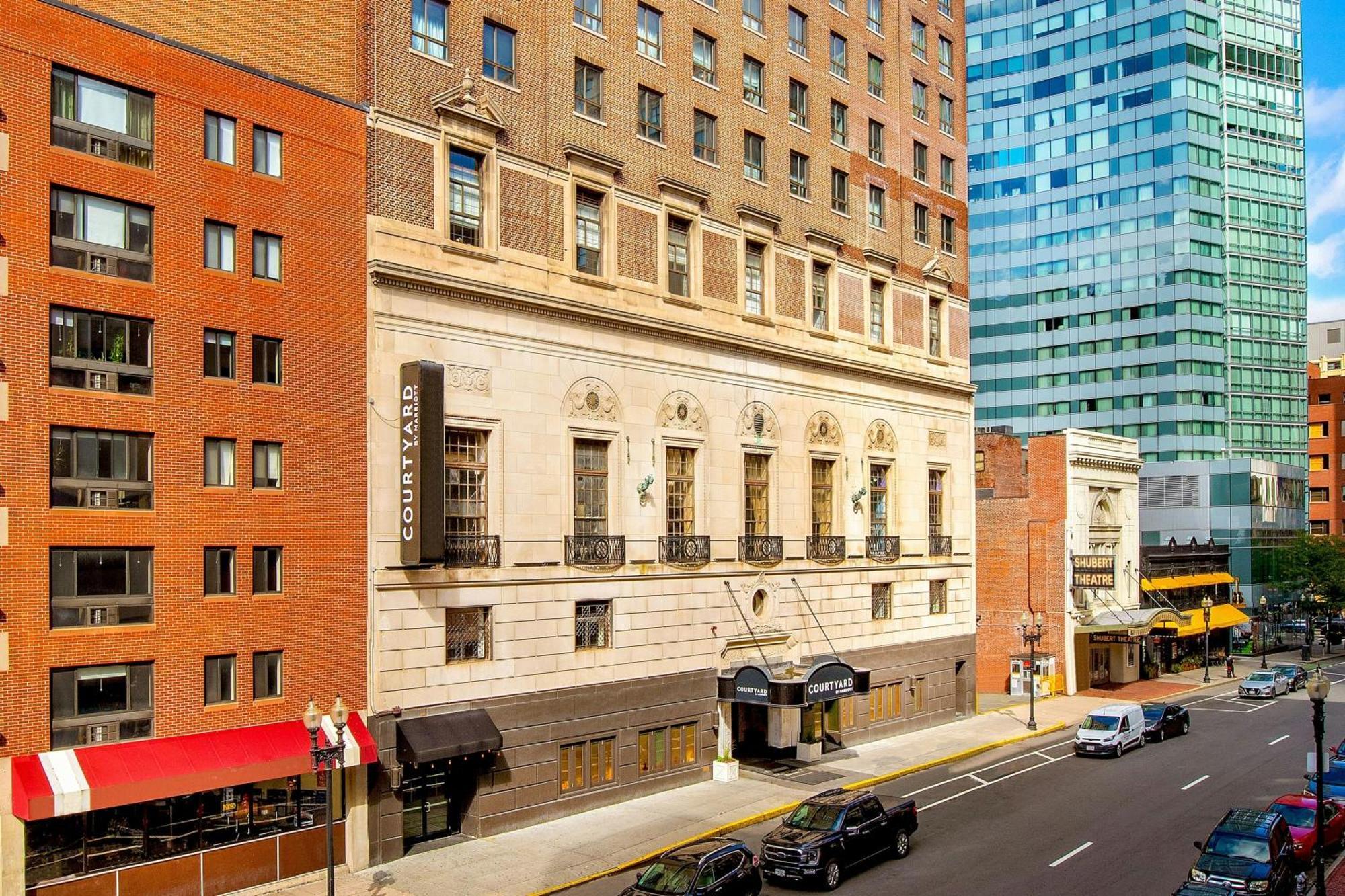 Отель Courtyard By Marriott Boston Downtown Экстерьер фото